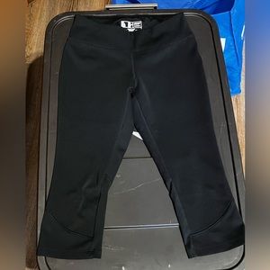 New Balance dry workout capris